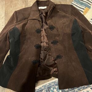 Travis Ayers blazer 14